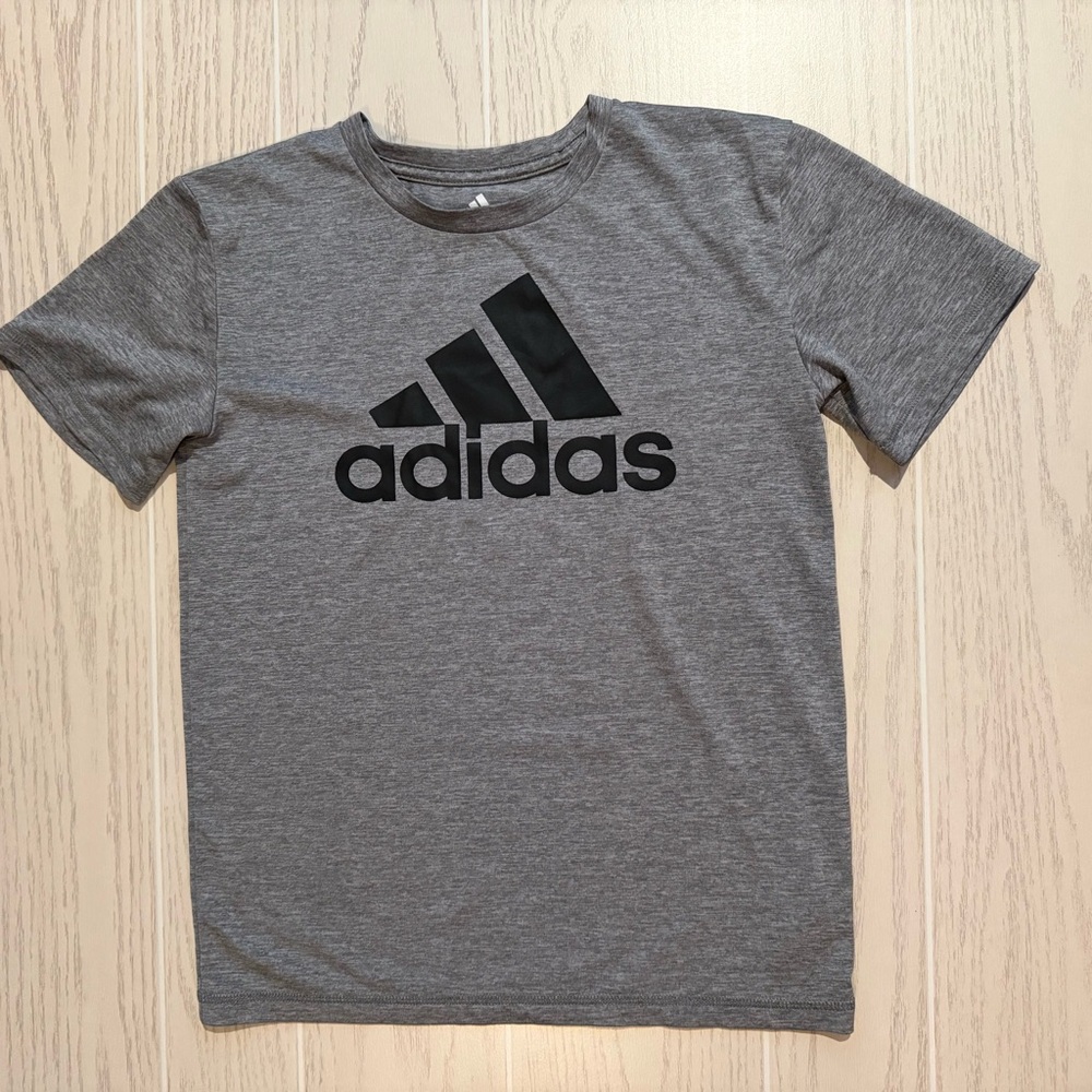 Adidas Boys M 10/12 Gray Climalite Athletic Logo Short Sleeve Tee